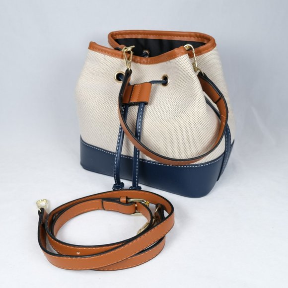 Small Bucket Style Convertible Backpack Bucket Women Bag Crossbody Bag - Picture 4 of 9